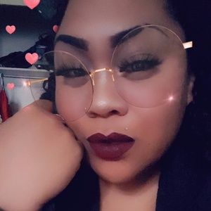 Meet your Posher, Oneida